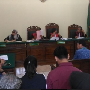 Sidang Kasus Hiu Kok Ming Kembali digelar di Pengadilan Negeri Surabaya Dengan Agenda Keterangan Saksi